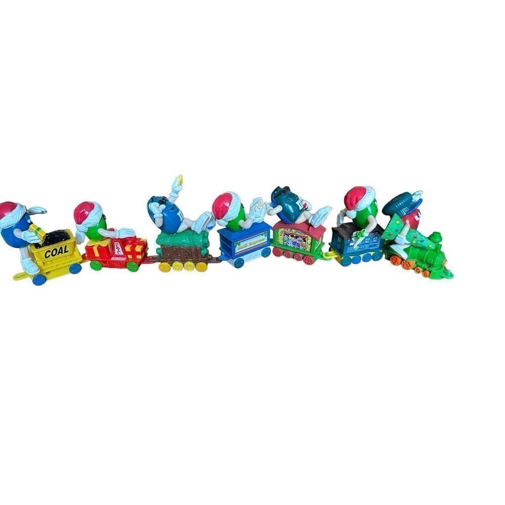 M&M Christmas Train Series 1 Engine Cars 1-6 Holiday Car Set Toppers missing cab - Picture 2 of 9